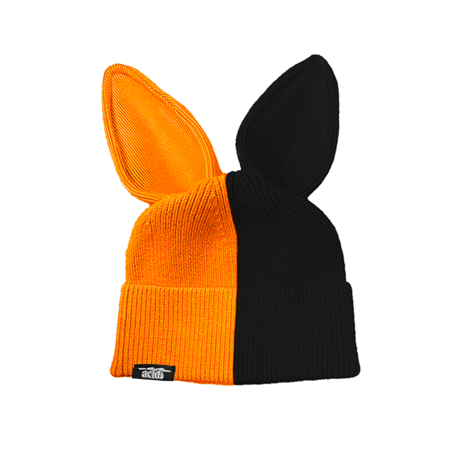 BLACK/ORANGE BUNNY BEANIE